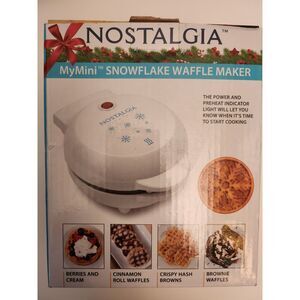 Nostalgia MyMini Snowflake Waffle Maker B25